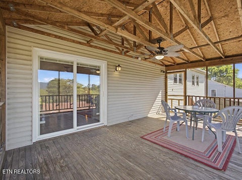 Tiny photo for 214 Long Drive, Harriman, TN 37748 (MLS # 1358319)