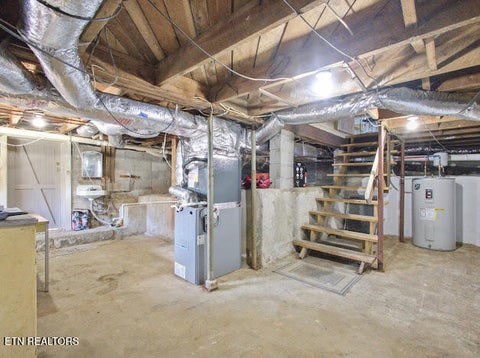 Tiny photo for 214 Long Drive, Harriman, TN 37748 (MLS # 1358319)