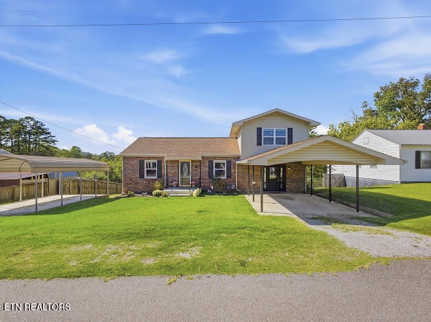 Photo of 214 Long Drive, Harriman, TN 37748 (MLS # 1358319)
