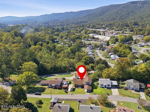 Tiny photo for 214 Long Drive, Harriman, TN 37748 (MLS # 1358319)