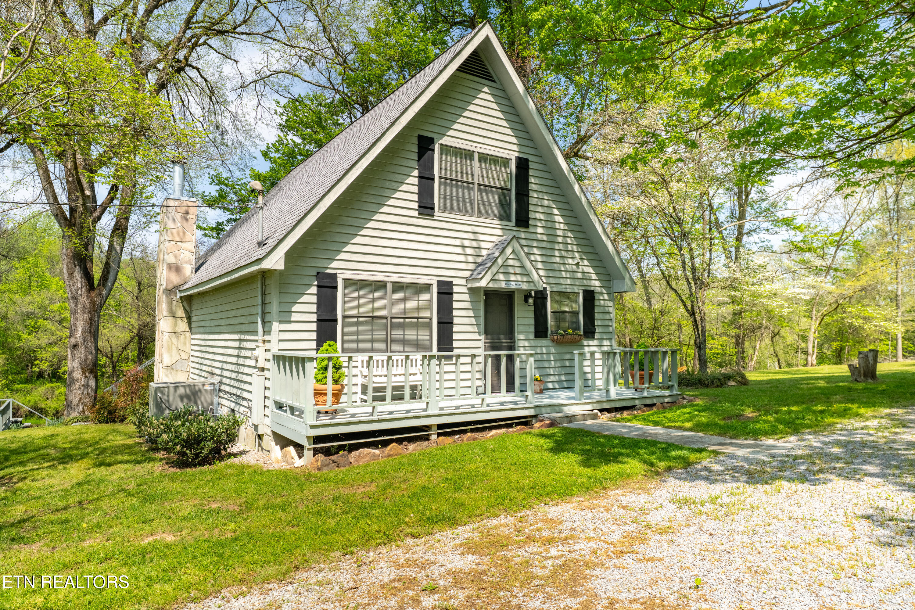 309 River Rd