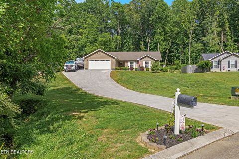 Photo of 188 Park Ave, Madisonville, TN 37354 (MLS # 1342733)