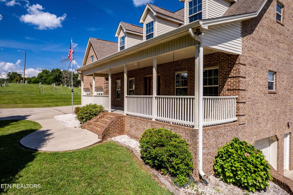 Photo of 342 Newman Hollow Rd, Bean Station, TN 37708 (MLS # 1314547)