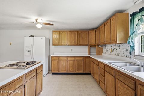 Tiny photo for 193 Loyston Rd, Maynardville, TN 37807 (MLS # 1347526)