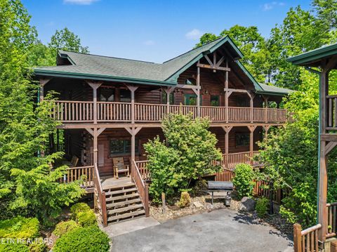 Photo of 805 Spirit Loop Way, Gatlinburg, TN 37738 (MLS # 1341087)