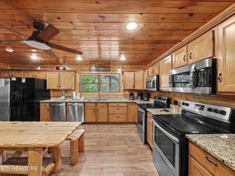 Tiny photo for 805 Spirit Loop Way, Gatlinburg, TN 37738 (MLS # 1341087)