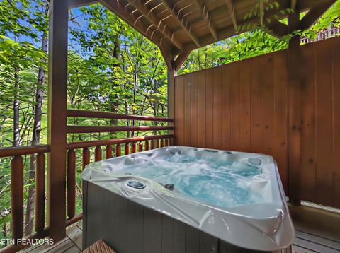 Tiny photo for 805 Spirit Loop Way, Gatlinburg, TN 37738 (MLS # 1341087)