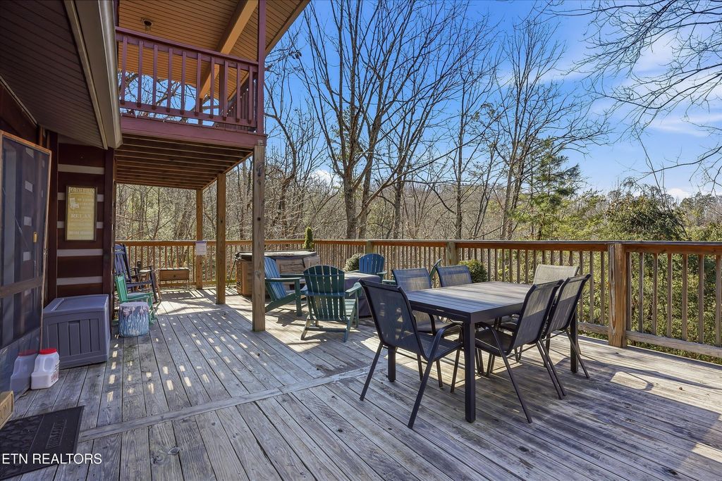 Photo of 1815 Taylor Way, Sevierville, TN 37876 (MLS # 1329647)