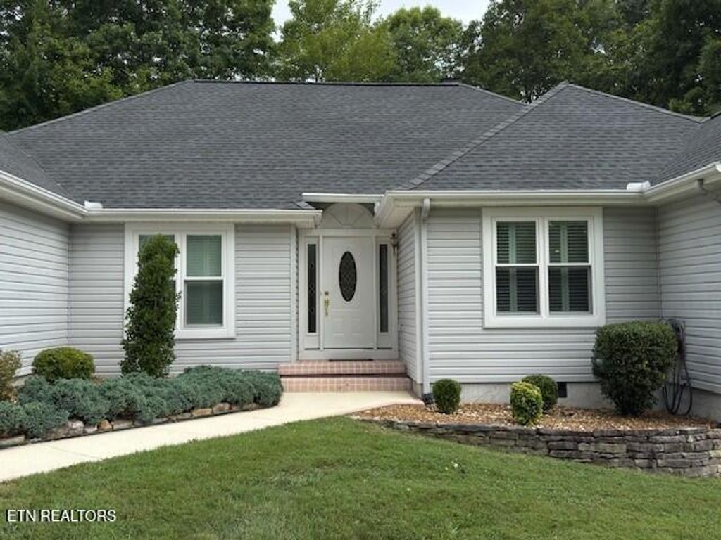 Photo of 38 Stonewood Circle, Fairfield Glade, TN 38558 (MLS # 1311086)