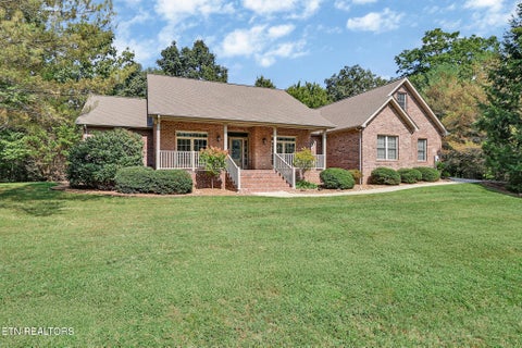 Photo of 19 Kingsbridge Lane, Crossville, TN 38558 (MLS # 1355878)