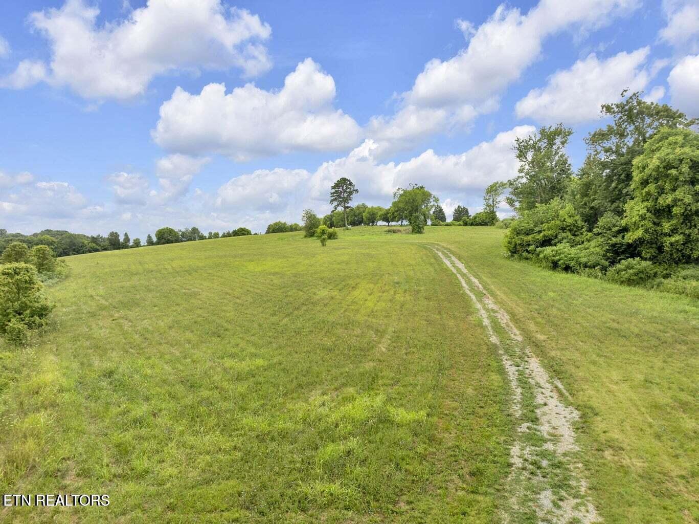 Salem Loop Rd
