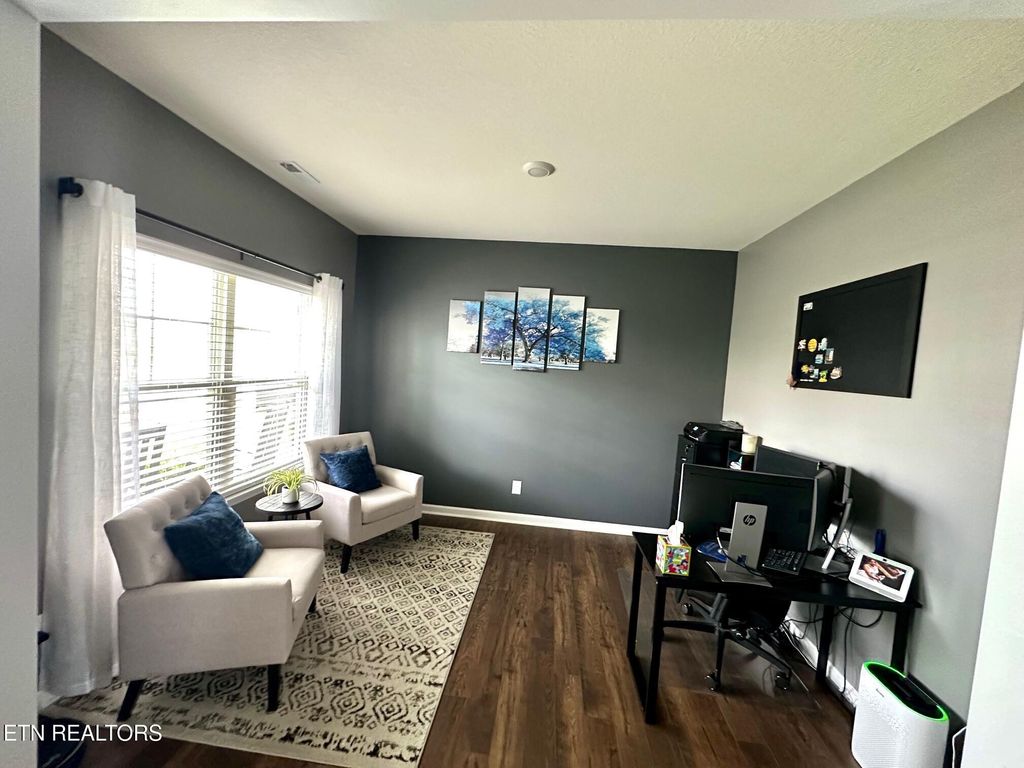 Photo of 1847 Hampton Place Circle, Loudon, TN 37774 (MLS # 1332057)