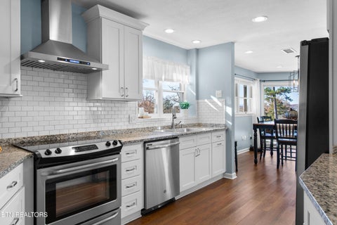 Tiny photo for 6809 Beaver Brook Drive, Knoxville, TN 37918 (MLS # 1322605)