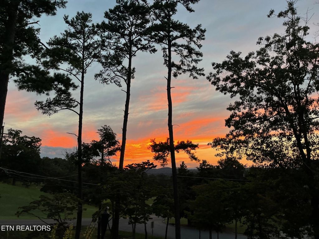 Photo of 6809 Beaver Brook Drive, Knoxville, TN 37918 (MLS # 1322605)