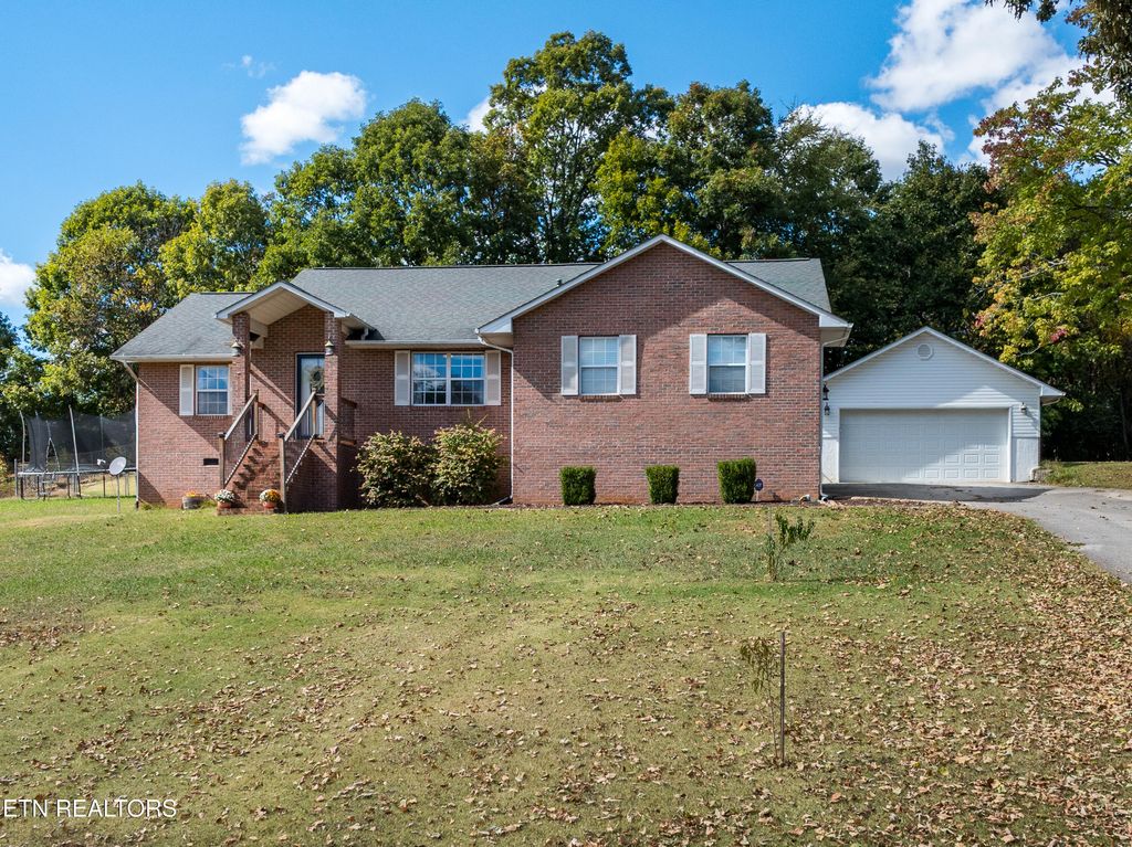 Photo of 3020 Marvin Circle, Maryville, TN 37803 (MLS # 1318841)