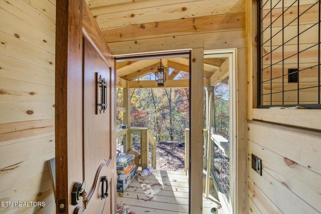 Photo of 3831 Dollys Drive, Sevierville, TN 37876 (MLS # 1321315)