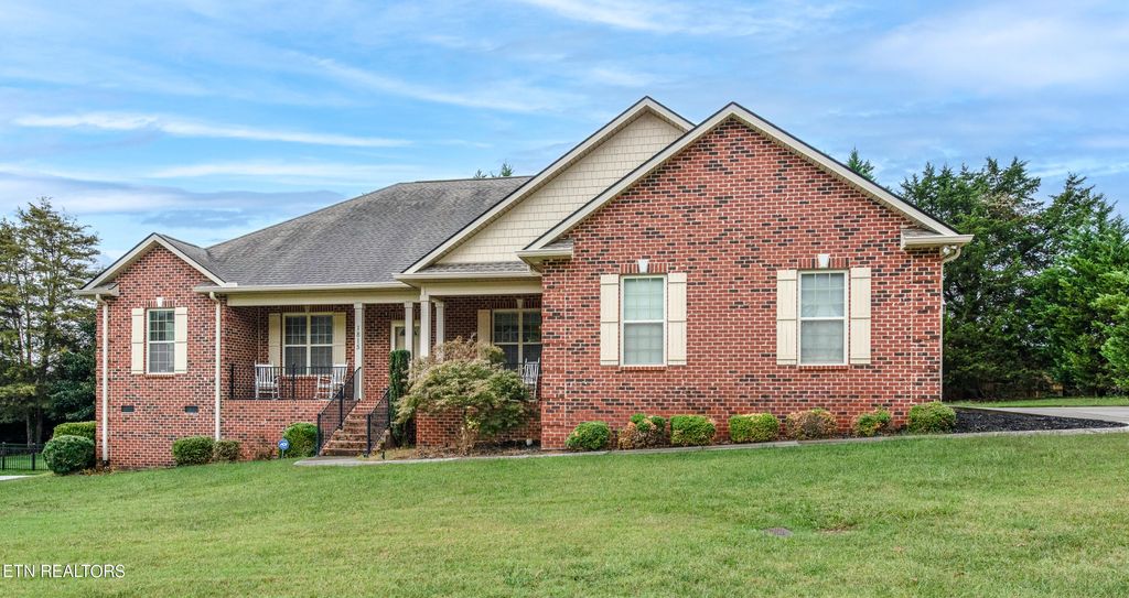 Photo of 1815 Clingman View Drive, Alcoa, TN 37701 (MLS # 1277120)