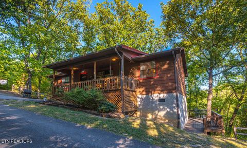 Photo of 617 Iron Mountain Rd, Pigeon Forge, TN 37863 (MLS # 1348014)