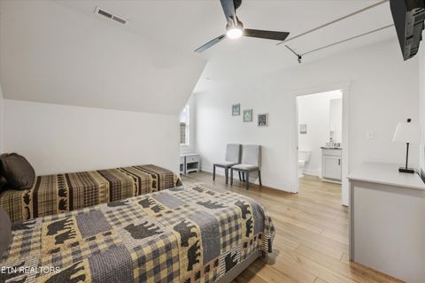 Tiny photo for 418 Fleeta Williams Way, Sevierville, TN 37862 (MLS # 1325735)