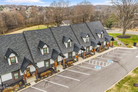 Tiny photo for 418 Fleeta Williams Way, Sevierville, TN 37862 (MLS # 1325735)