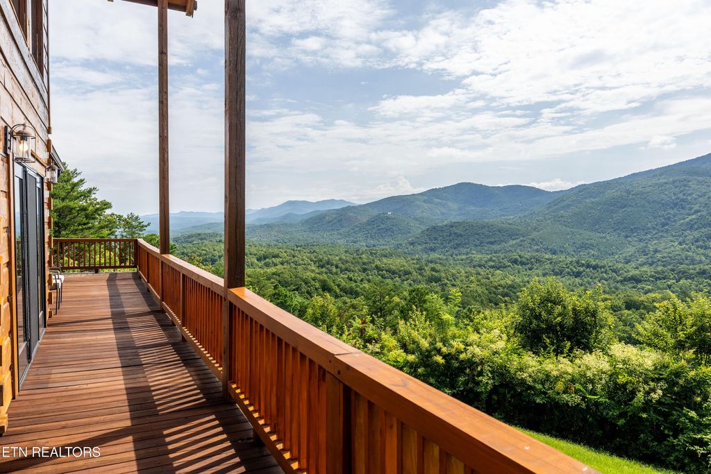 Photo of 1099 Smithfield Rd Rd, Tellico Plains, TN 37385 (MLS # 1312137)