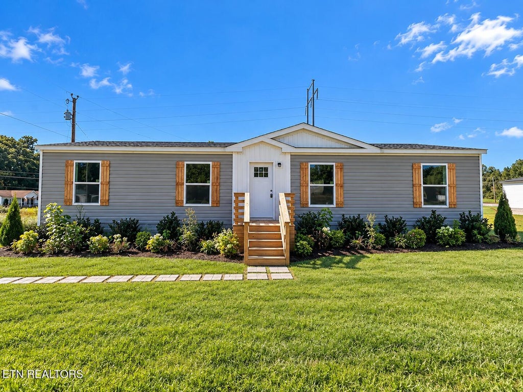Photo of 126 Pullman Lane, Oneida, TN 37841 (MLS # 1310839)