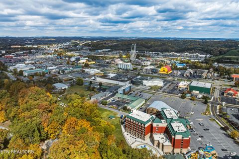 Tiny photo for 2743 Colonial Drive #APT 205, Pigeon Forge, TN 37863 (MLS # 1329401)