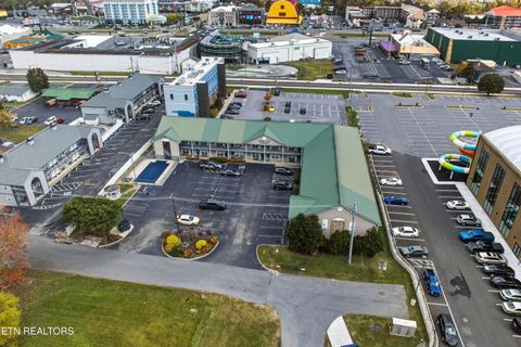 Tiny photo for 2743 Colonial Drive #APT 205, Pigeon Forge, TN 37863 (MLS # 1329401)