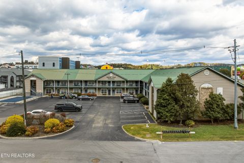 Tiny photo for 2743 Colonial Drive #APT 205, Pigeon Forge, TN 37863 (MLS # 1329401)