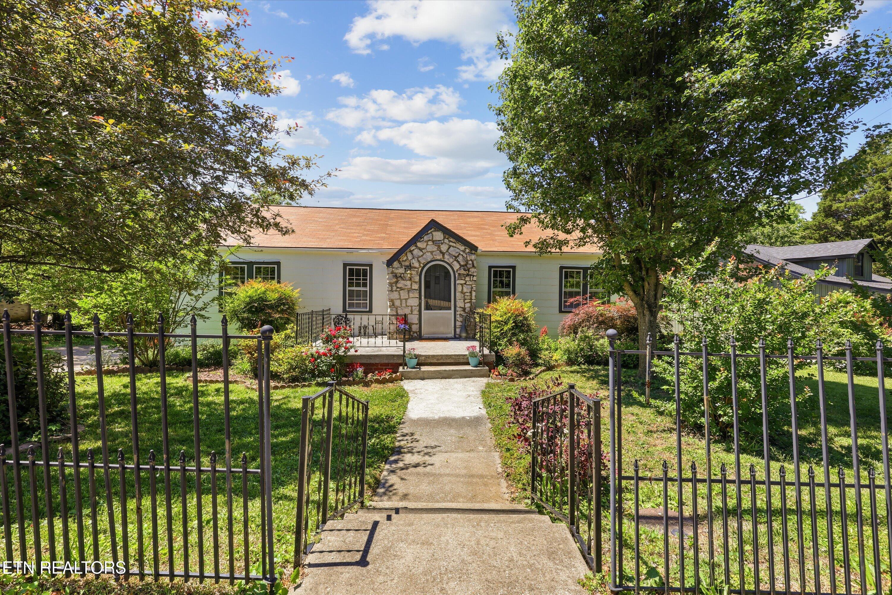 5417 Jacksboro Pike