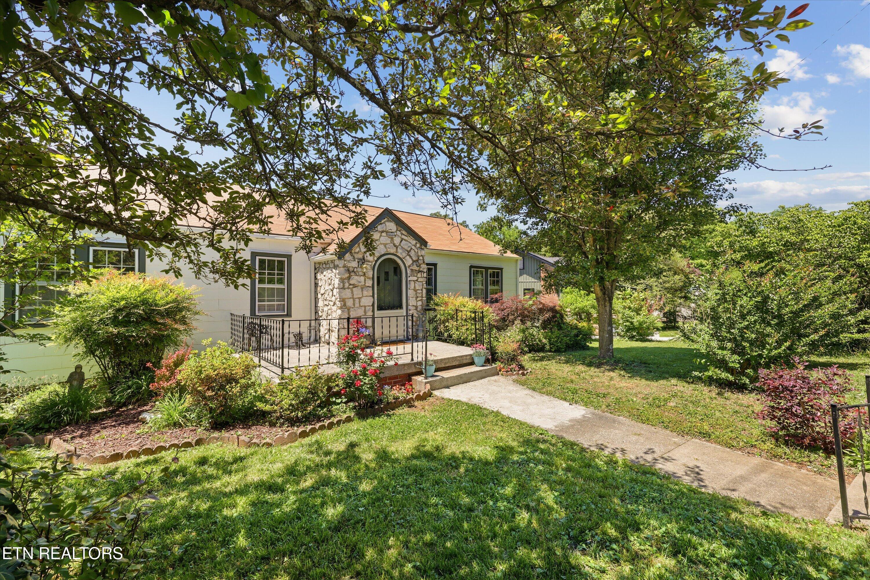 5417 Jacksboro Pike