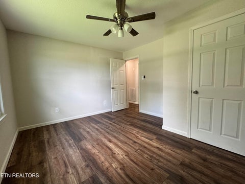 Tiny photo for 318 Sadie St, Jamestown, TN 38556 (MLS # 1357344)