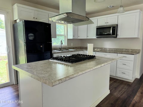 Tiny photo for 318 Sadie St, Jamestown, TN 38556 (MLS # 1357344)