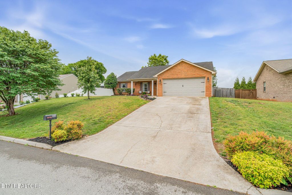 Photo of 466 Mill Creek Drive, Loudon, TN 37774 (MLS # 1339907)
