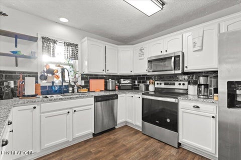 Tiny photo for 478 Bunch Rd, Blaine, TN 37709 (MLS # 1359799)