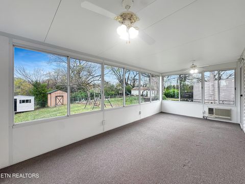 Tiny photo for 3526 Fountain Park Blvd, Knoxville, TN 37914 (MLS # 1335632)