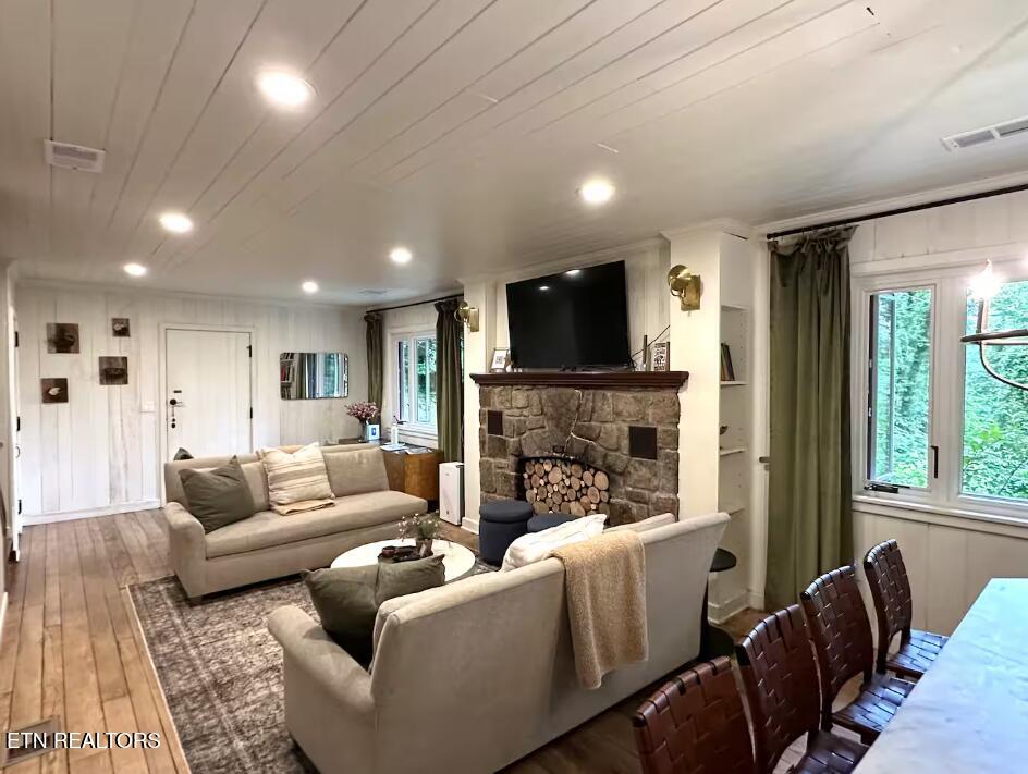 302 Newman Rd