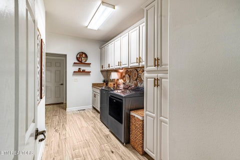 Tiny photo for 321 Awohili Lane, Loudon, TN 37774 (MLS # 1359393)