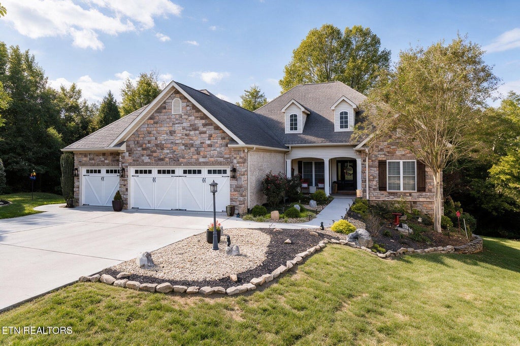 Photo of 321 Awohili Lane, Loudon, TN 37774 (MLS # 1359393)