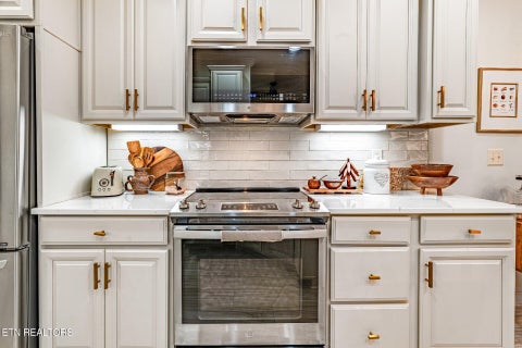 Tiny photo for 321 Awohili Lane, Loudon, TN 37774 (MLS # 1359393)