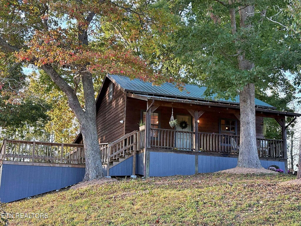 Photo of 726 Essary Rd, Tazewell, TN 37879 (MLS # 1358982)