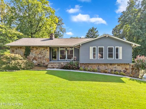 2322 Chesterfield Drive Maryville TN 37803