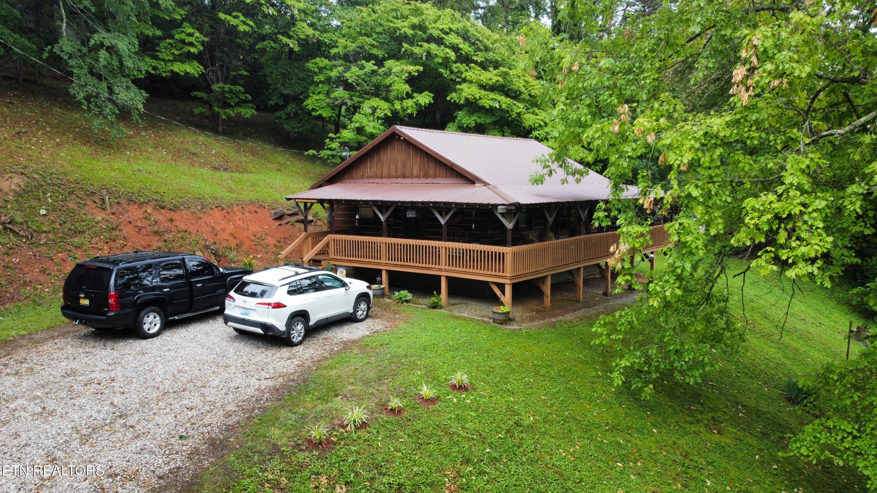 487 Straight Branch Rd