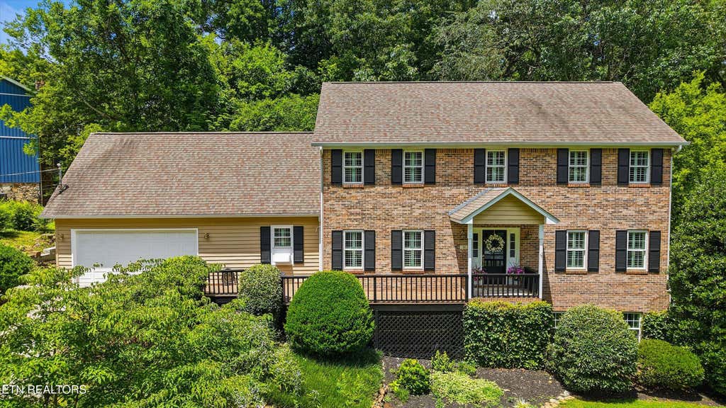 Photo of 1217 Farrington Drive, Knoxville, TN 37923 (MLS # 1345020)