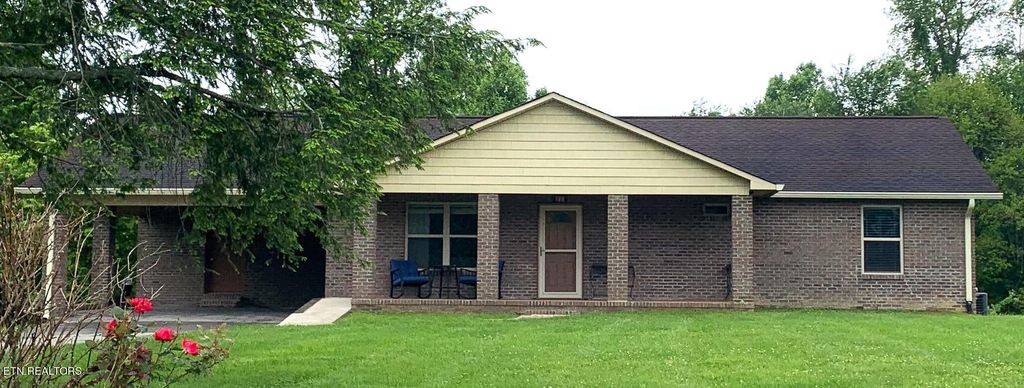 Photo of 178 Winstead Rd, Wartburg, TN 37887 (MLS # 1262790)