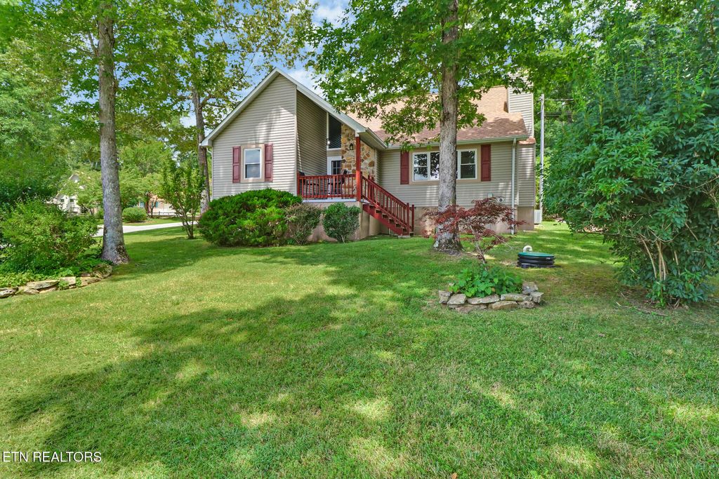 Photo of 113 Ashdown Lane, Crossville, TN 38558 (MLS # 1308807)