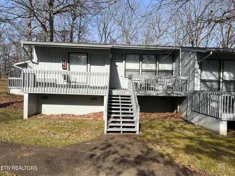 Photo of 39 Eagle CT. Ct, Fairfield Glade, TN 38558 (MLS # 1323148)