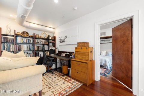 Tiny photo for 414 Clinch Ave #301, Knoxville, TN 37902 (MLS # 1348911)