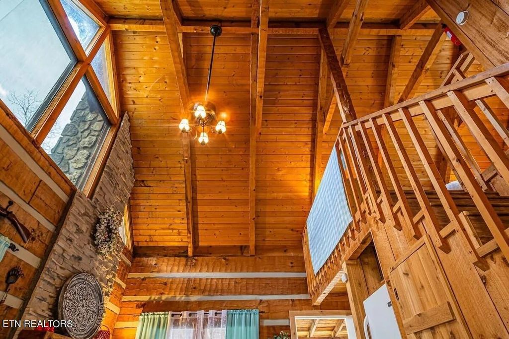 Photo of 2110 Rising Fawn Way, Sevierville, TN 37876 (MLS # 1267509)