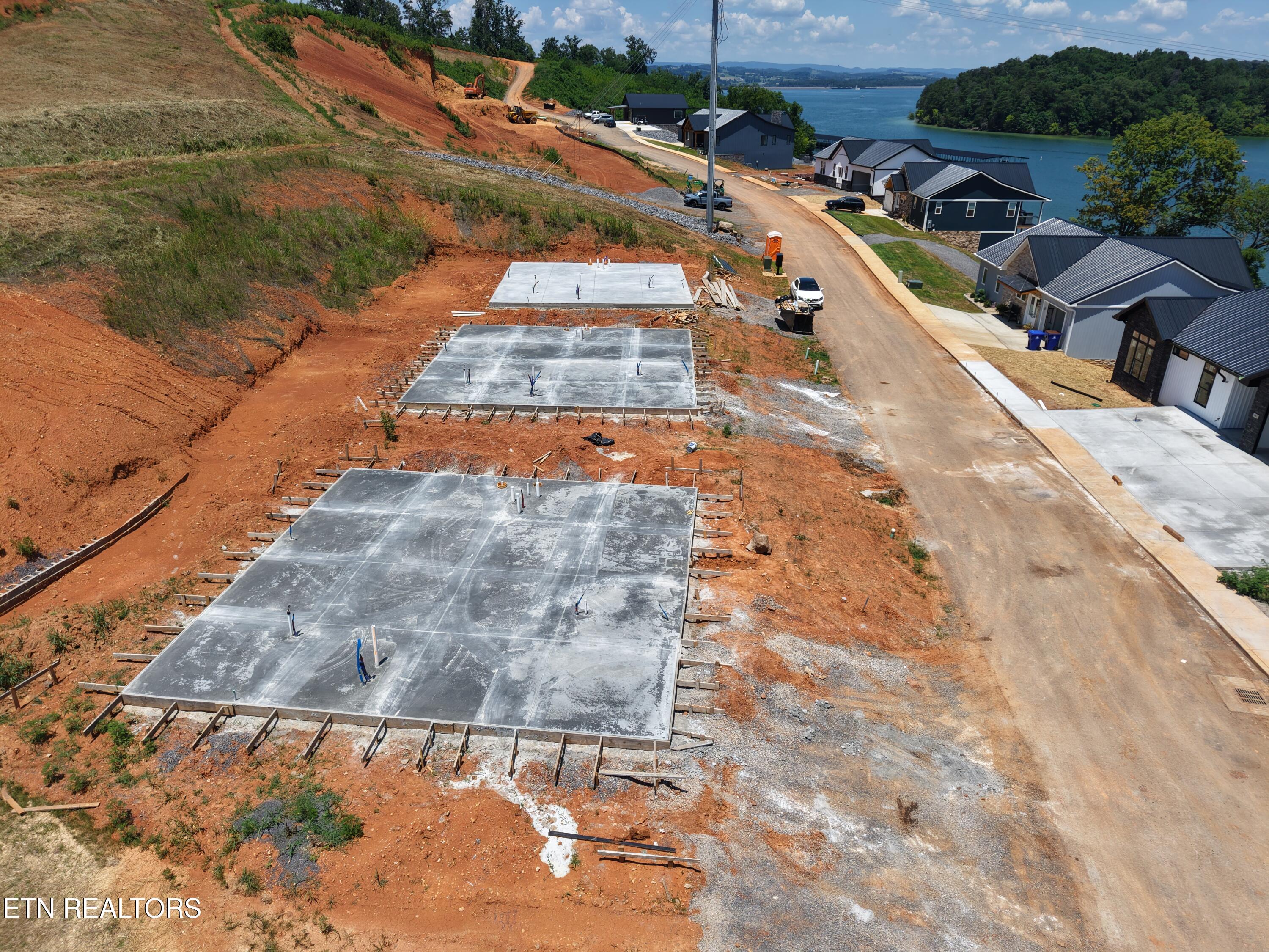 178 Lakeshore Bay Drive